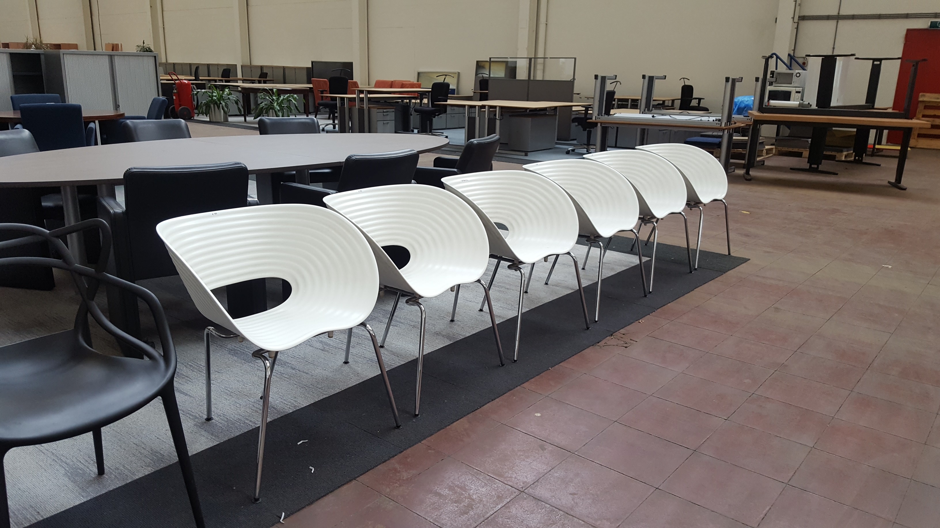 开云（中国） - 坐具|休闲椅|办公家具|设计师家具|汤姆维特休闲椅